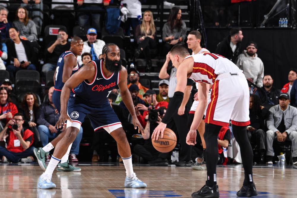 出1亿欧 出1亿欧